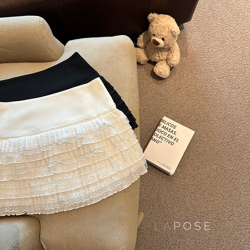 Maliah Tiered Lace Mini Skirt