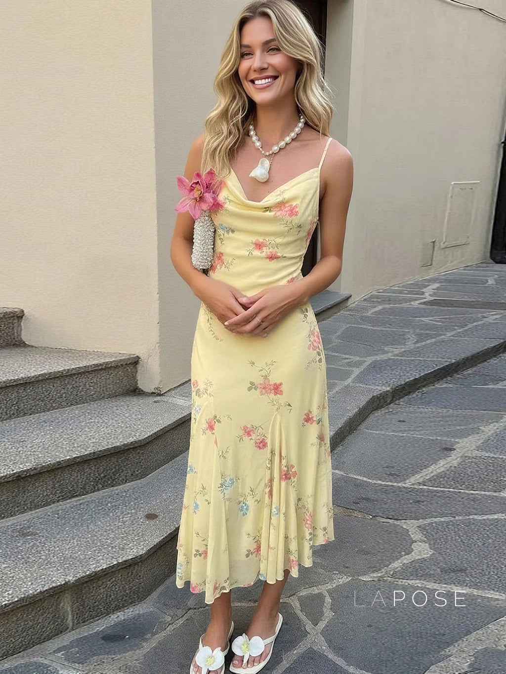 Vanna Botanical Print Maxi Dress