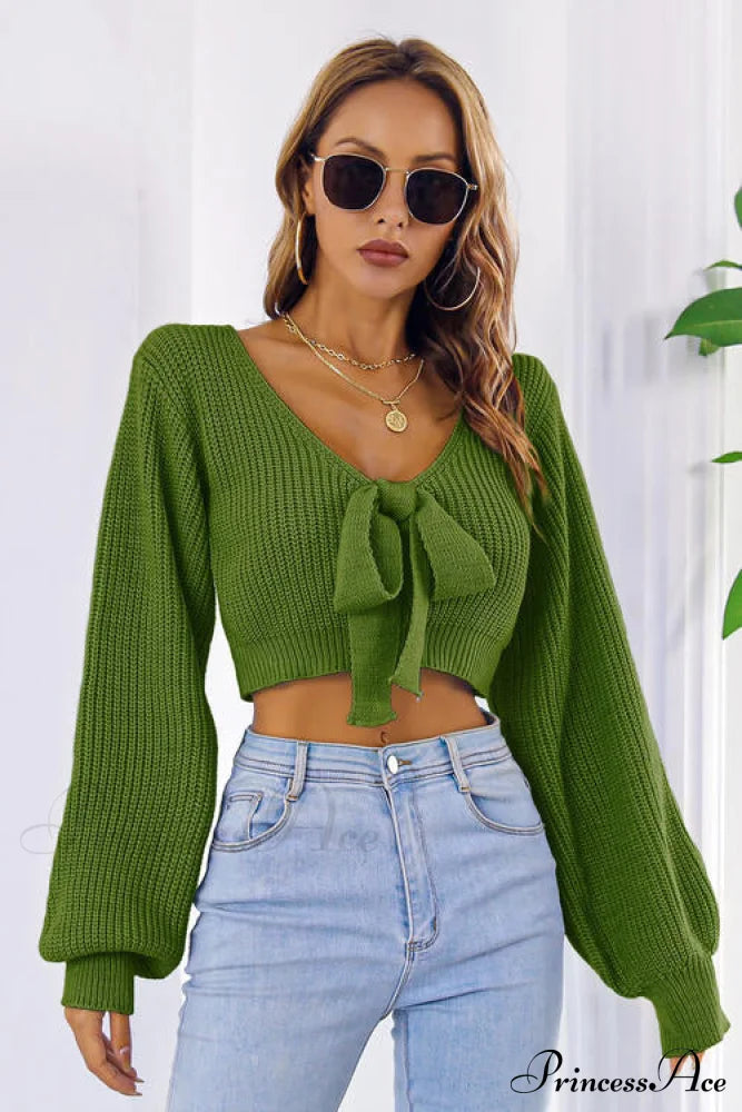 Long Cropped V-Neck Arm Sweater