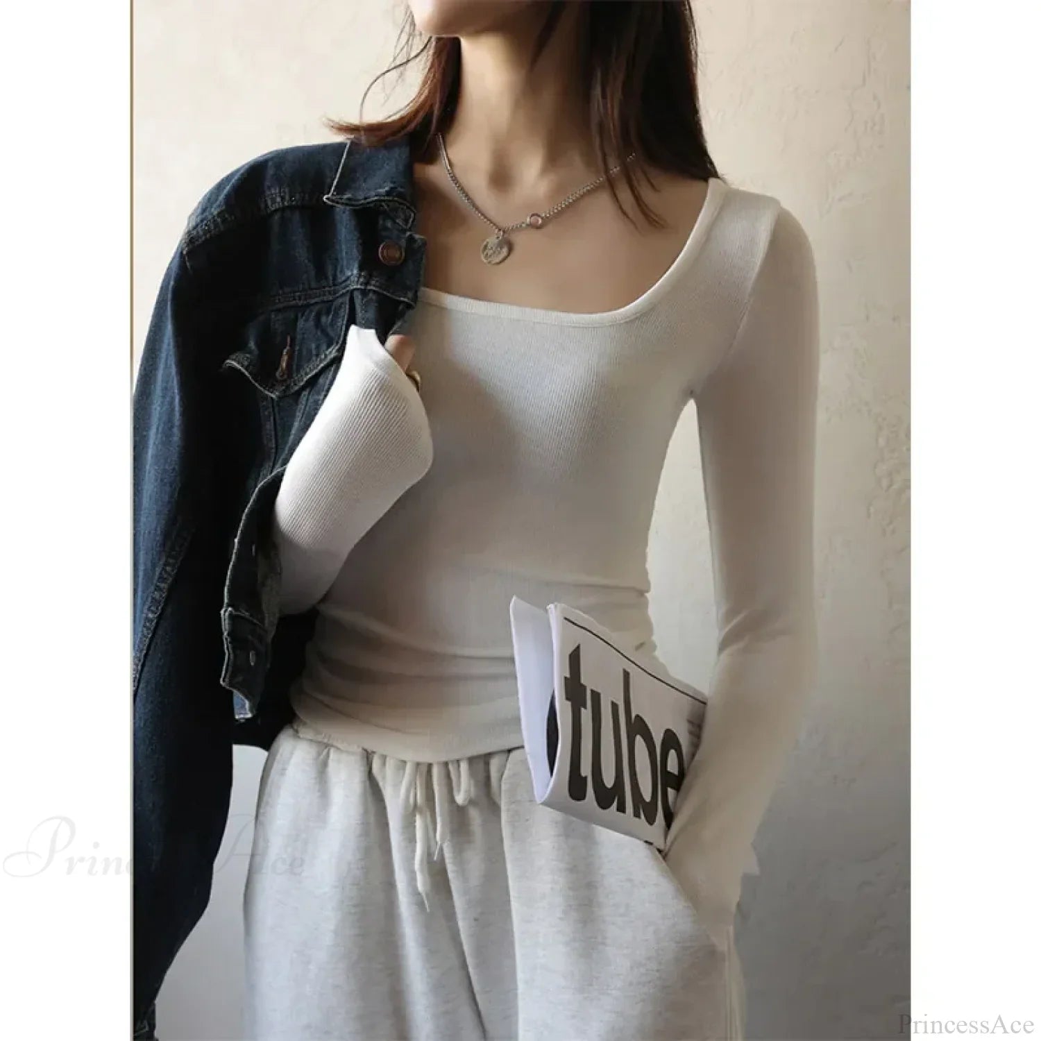 Low Neck Undercoat Slim Fit Sweater