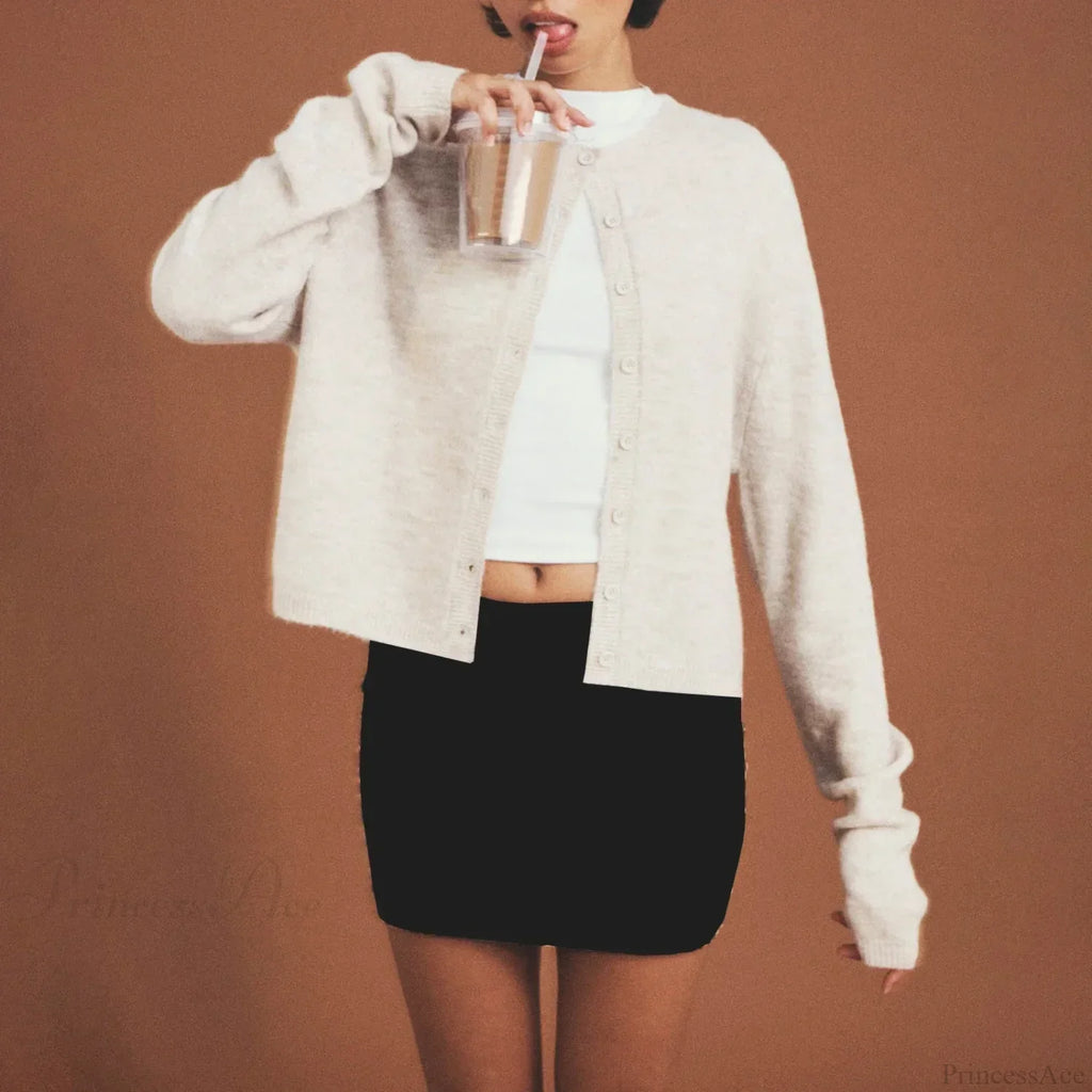 O-neck Cropped Button Knitted Cardigan