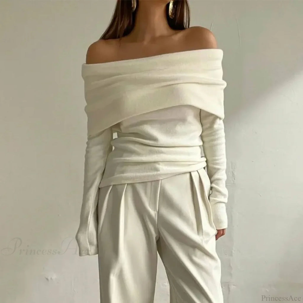 Off-Shoulder Slim Long Sleeve Pleated Sweater
