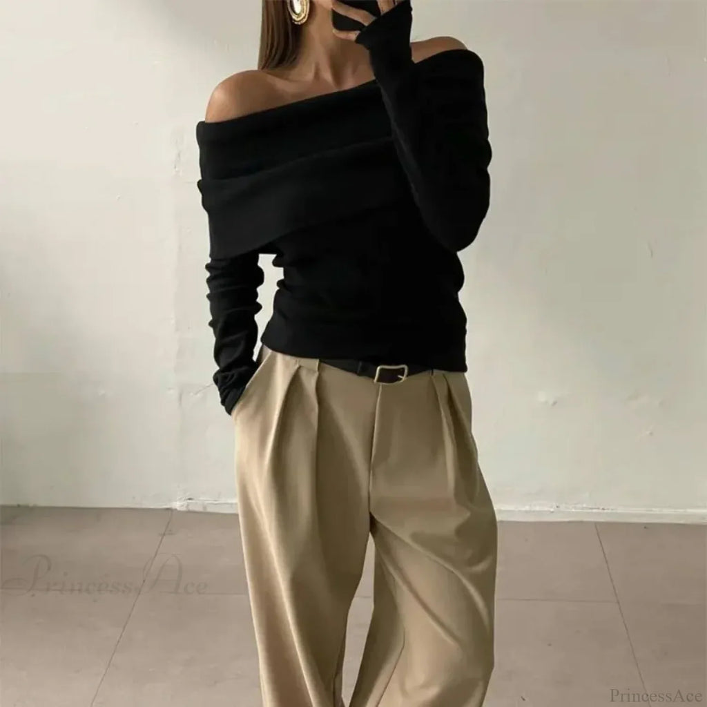 Off-Shoulder Slim Long Sleeve Pleated Sweater