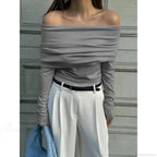 Off-Shoulder Slim Long Sleeve Pleated Sweater