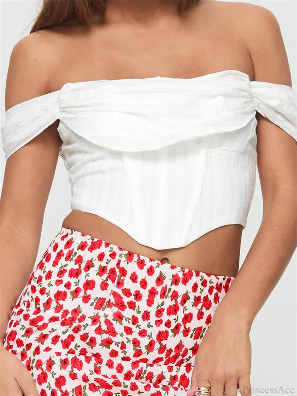 Off Shoulder Solid Zip Backless Tee Crop Top