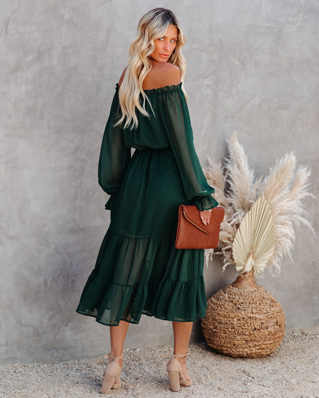 Peacekeeper Off The Shoulder Midi Dress Hunter Green