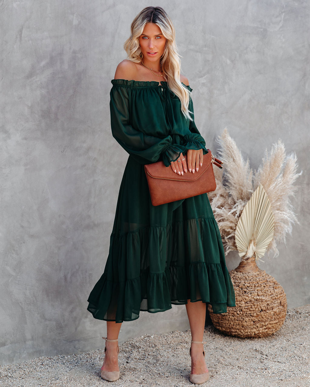 Peacekeeper Off The Shoulder Midi Dress Hunter Green