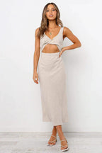 Gudelia Midi Dress in a Wrap Style for Women Refined Casual Wear