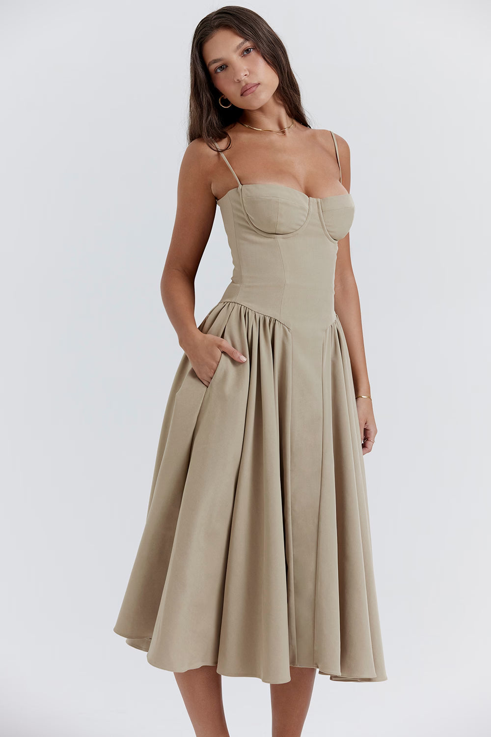 Lory Elegant Midi Dress