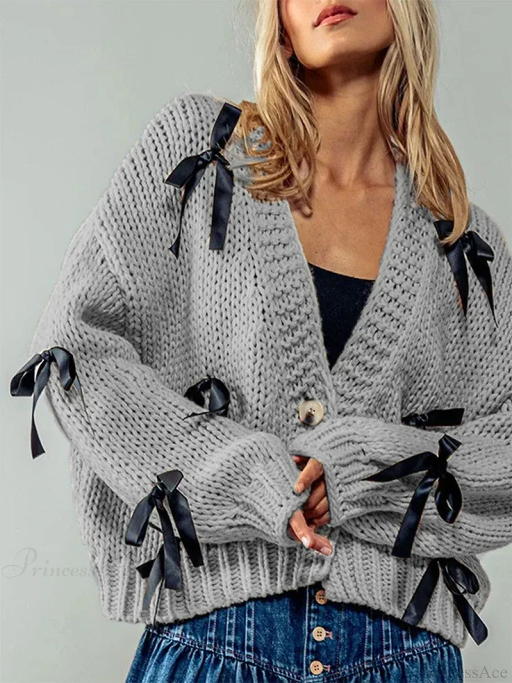 Sequined V-neck Knit Cardigan
