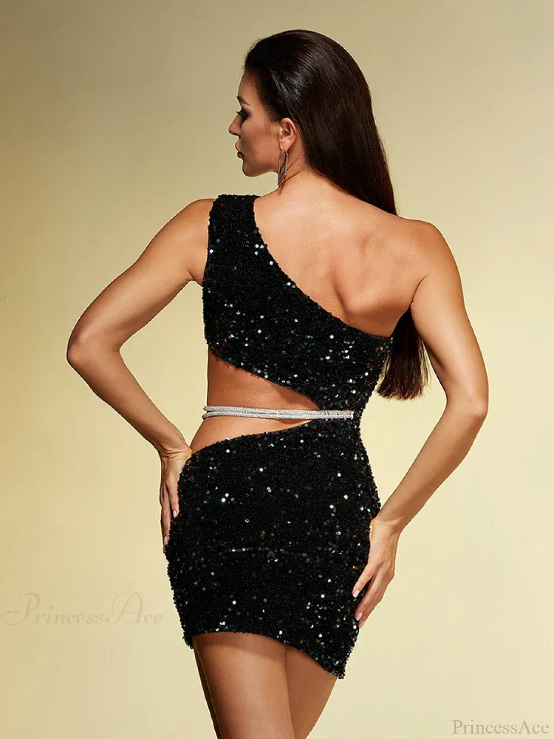 Sexy Diagonal Collar Hollow Out Diamonds Chain One Shoulder Party Dress