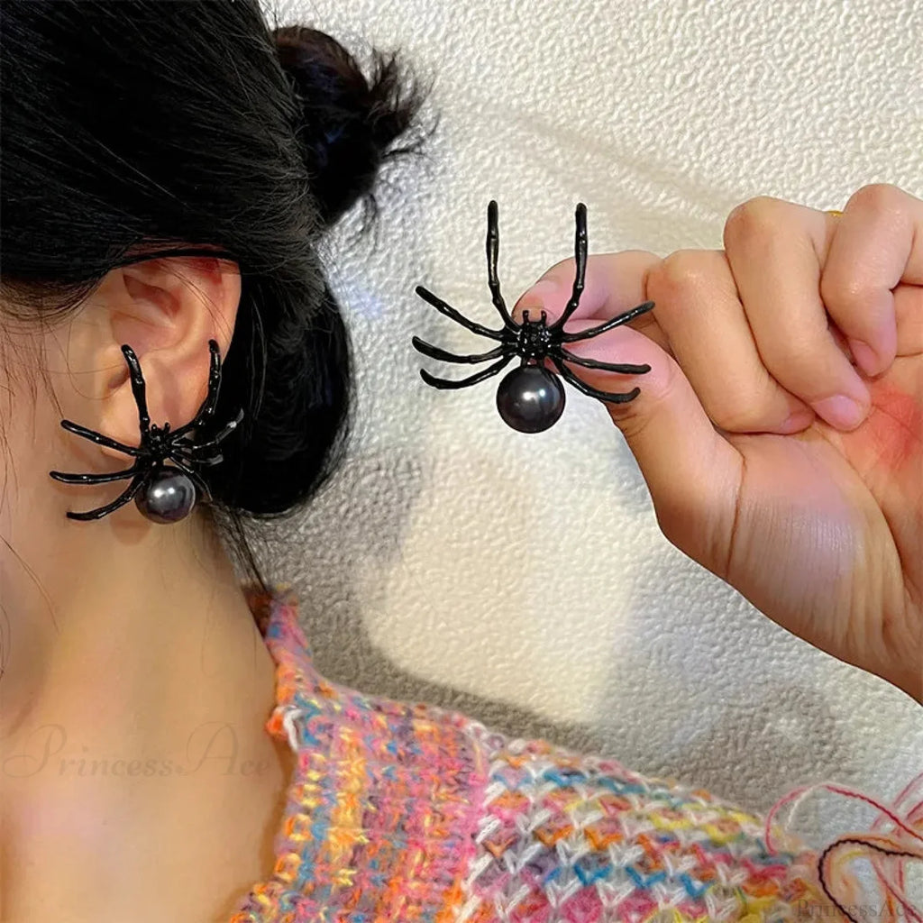 Unpredictable Spike Geometric Dangle Earring