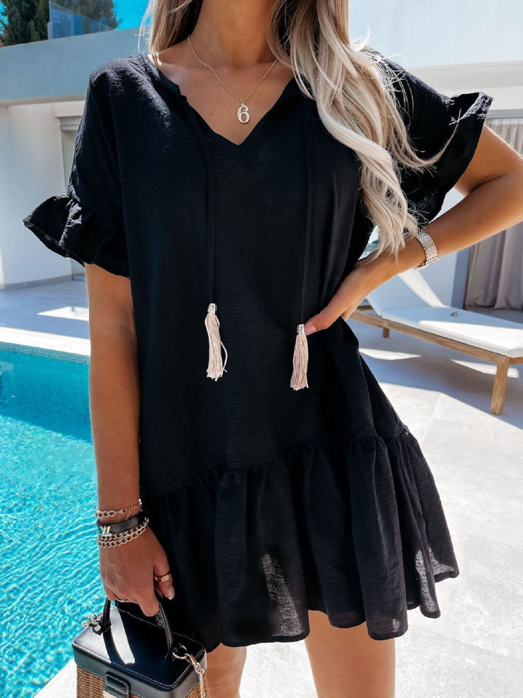 V neck Short Sleeve Dangle Mini Dress