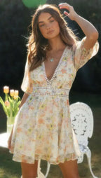 Vintage Floral Print Long Sleeve Hollow Out Sexy V-neck Mini Boho Dress