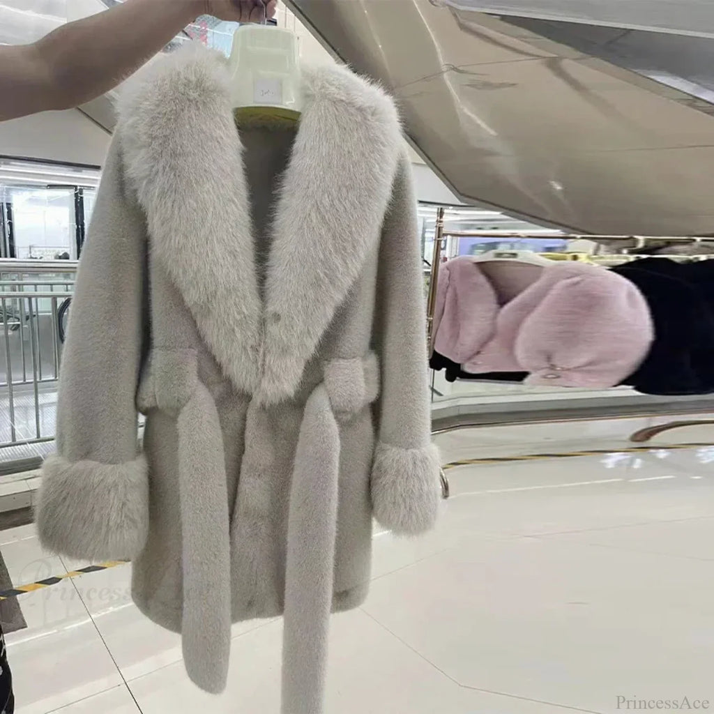 Vintage Fox Fur Belted Luxury Coat
