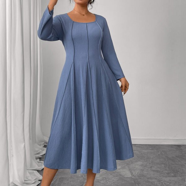 Plus Size long Sleeve Printed Maxi Dress with Square Neck
